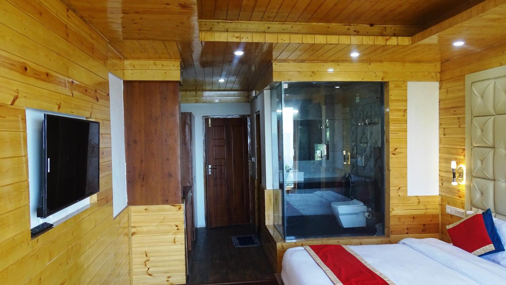Humble Holiday Inn Kufri Simla エクステリア 写真