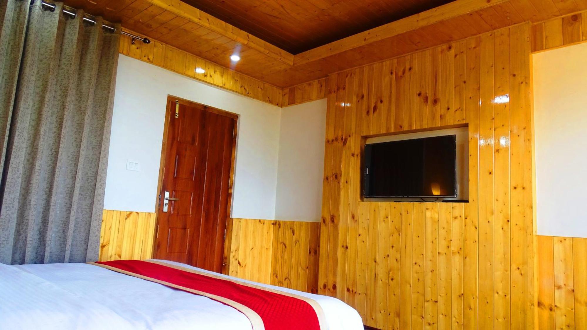 Humble Holiday Inn Kufri Simla エクステリア 写真