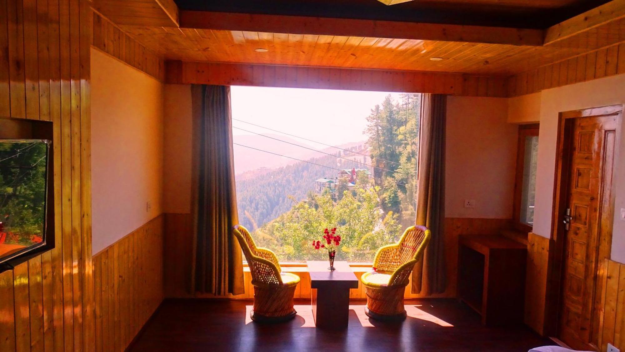 Humble Holiday Inn Kufri Simla エクステリア 写真